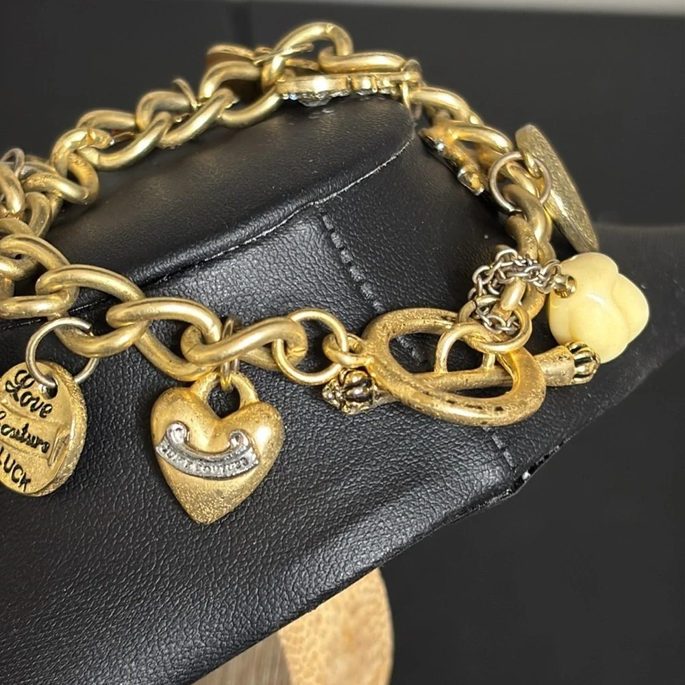 Juicy Couture J Heart Charm Bracelet &  Mixed Rare Charms Gold Tone​ - Picture 3 of 8